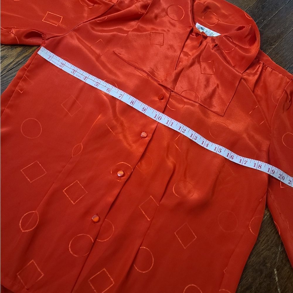Vintage 80s Monochromatic Geometric Red Long Sleeve Blouse - Picture 9 of 12